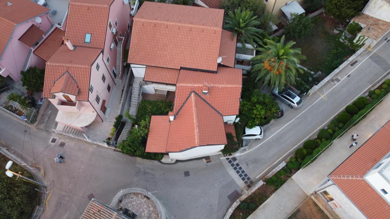 Apartments Antares Mali Lošinj Extérieur photo