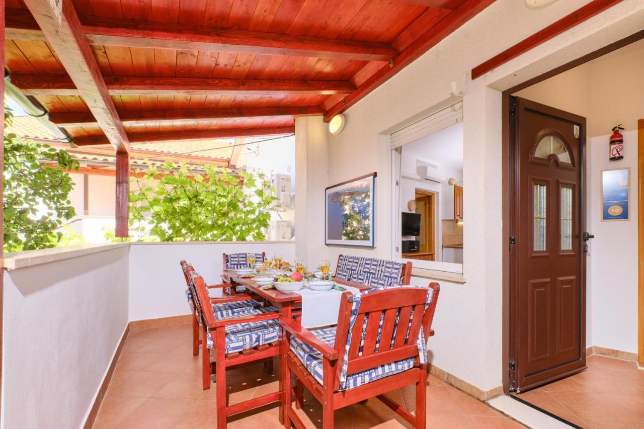 Apartments Antares Mali Lošinj Extérieur photo