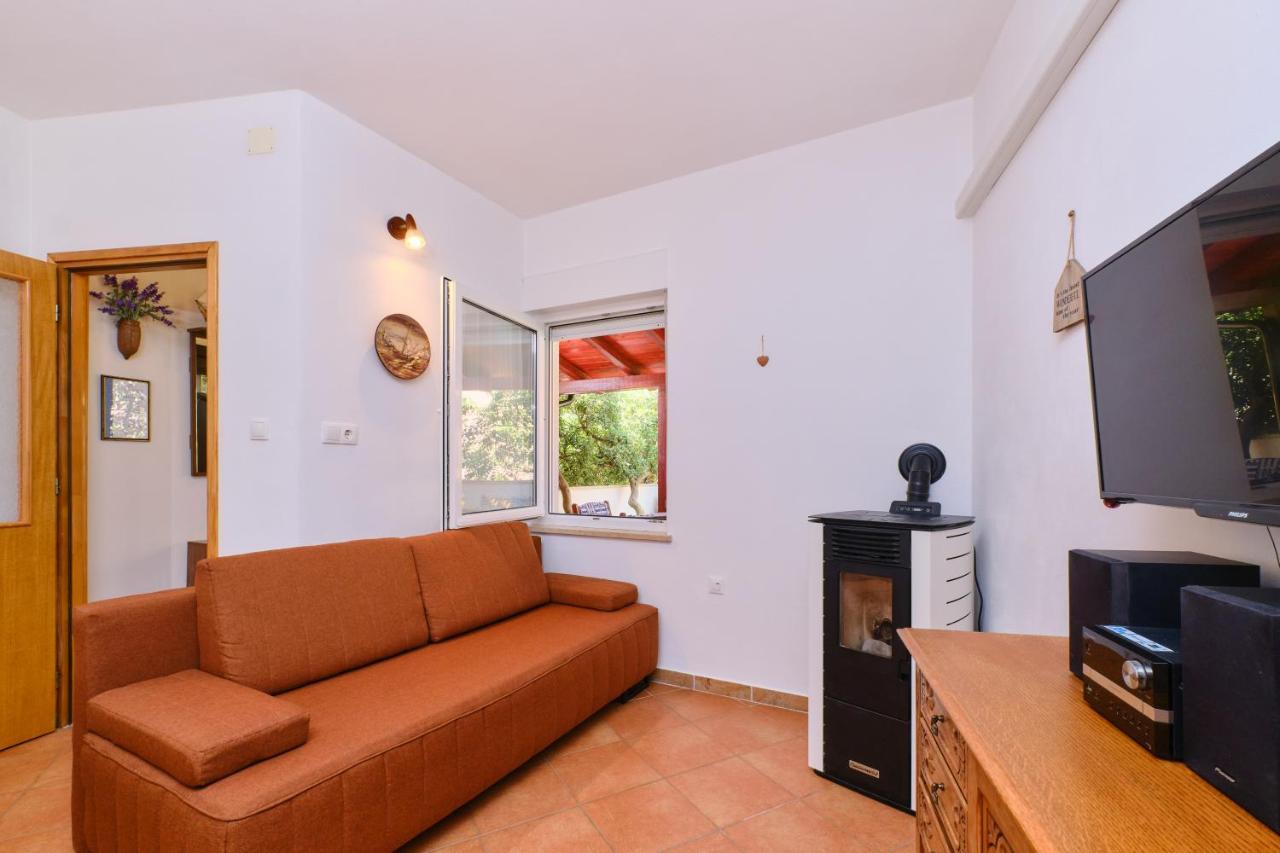 Apartments Antares Mali Lošinj Extérieur photo