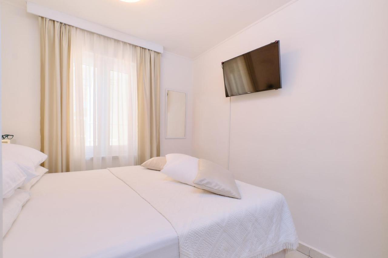 Apartments Antares Mali Lošinj Extérieur photo
