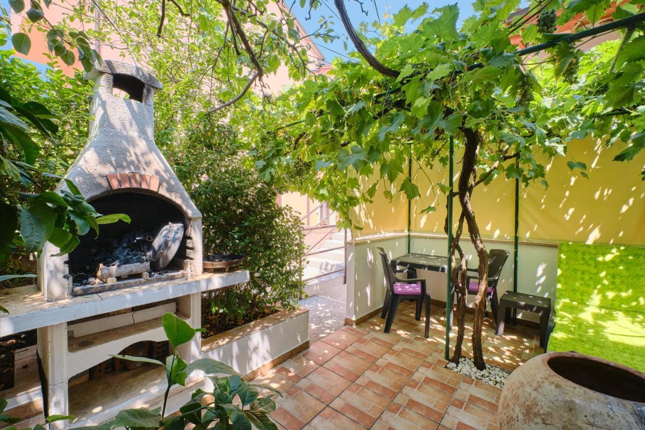 Apartments Antares Mali Lošinj Extérieur photo