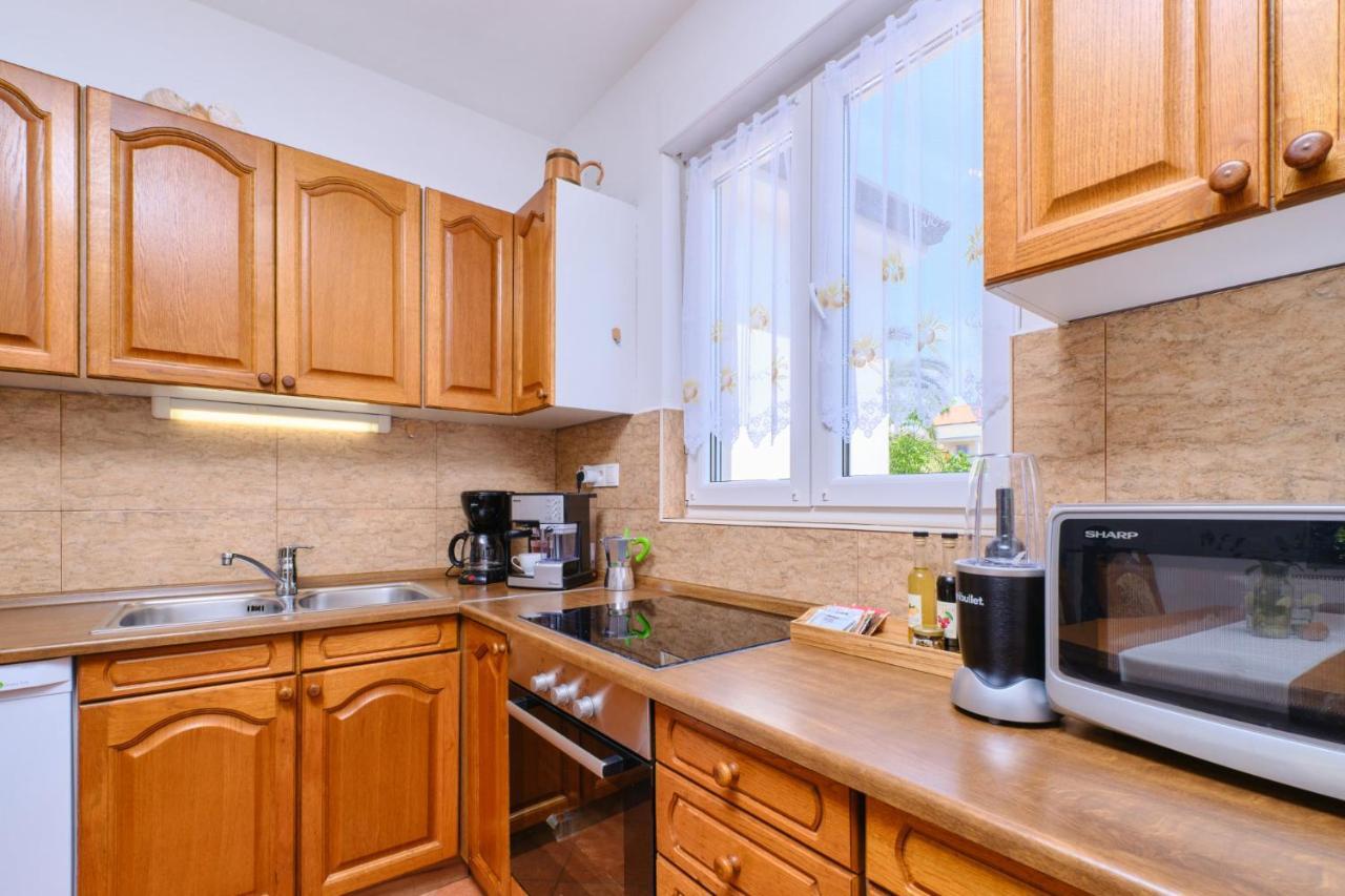 Apartments Antares Mali Lošinj Extérieur photo