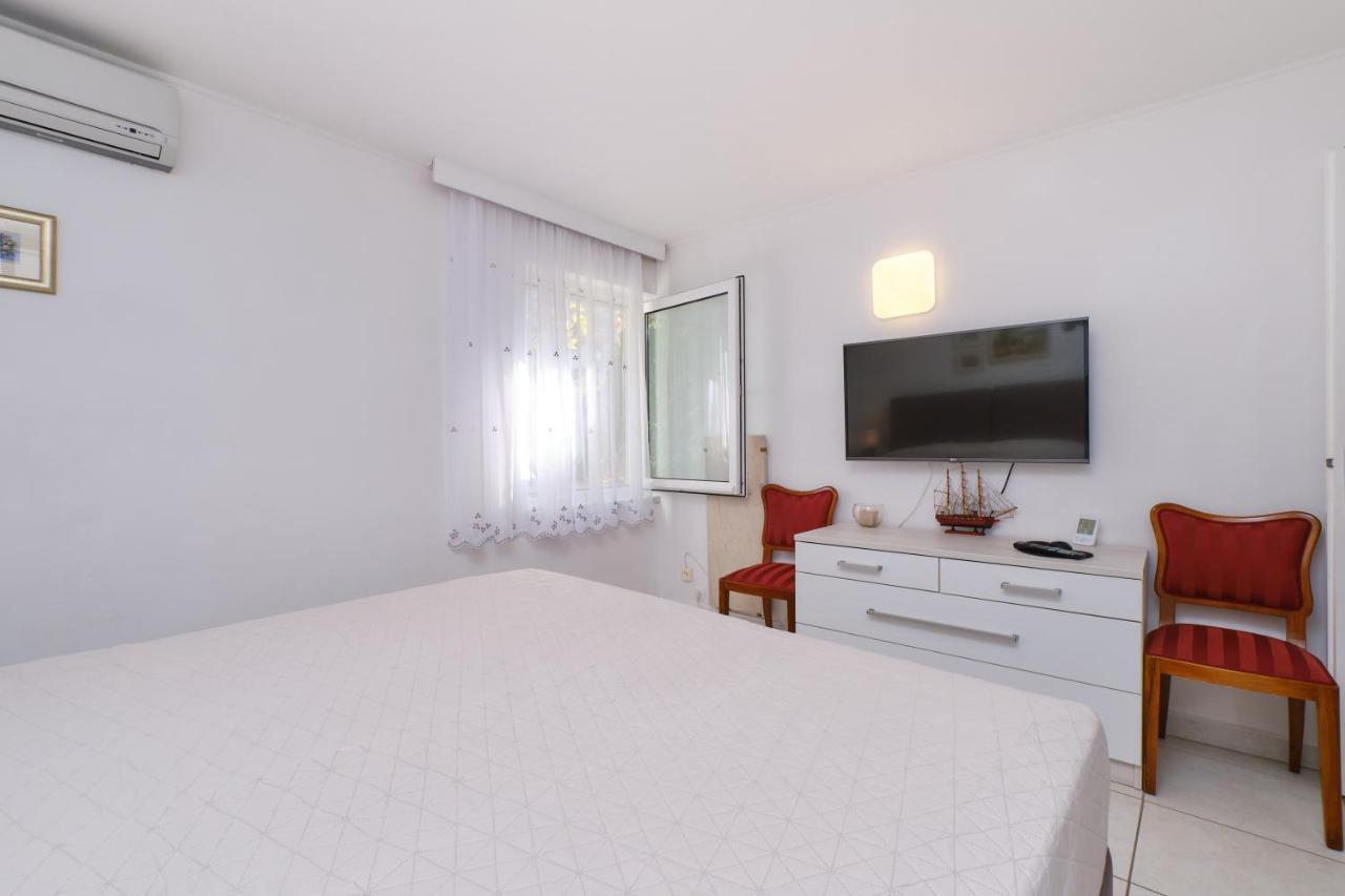 Apartments Antares Mali Lošinj Extérieur photo